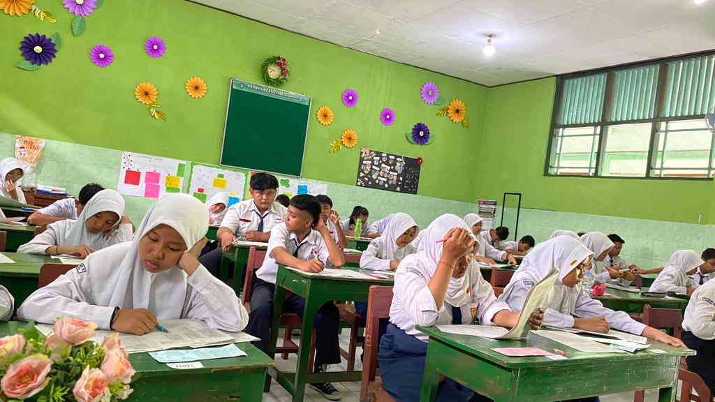 Penilaian Sumatif Akhir Semester SMP Negeri 25 Surakarta